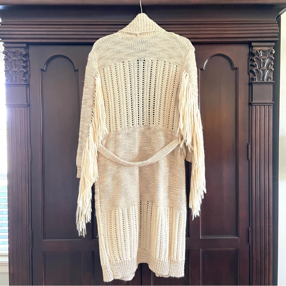 SPELL & The Gypsy Cozy Corner Cardigan Fringe Sleeve Open Front Boho Beachy S/M - Picture 9 of 16